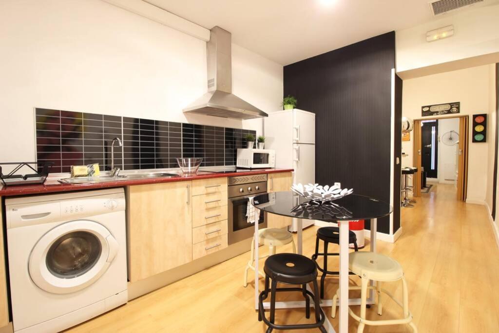 Centrico Apartamento Estilo Pop-Art By Batuecas Madrid Dış mekan fotoğraf